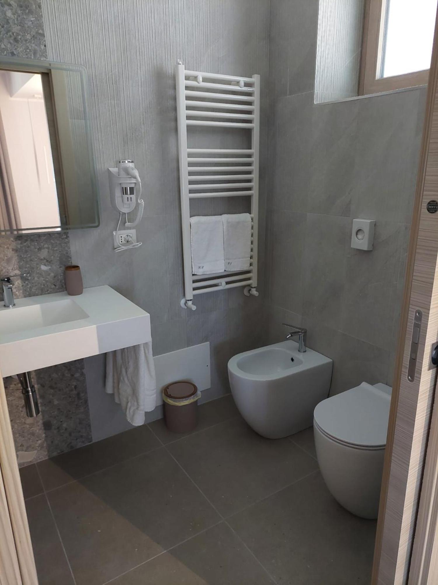 Residenza Elba - Charme House Hotel Termoli Luaran gambar